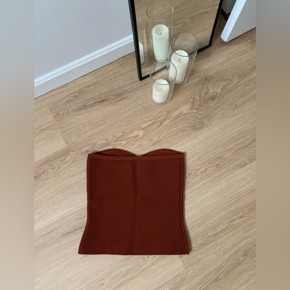 Babaton Rust Ribbed Strapless Crop Top - Picture 3 of 3